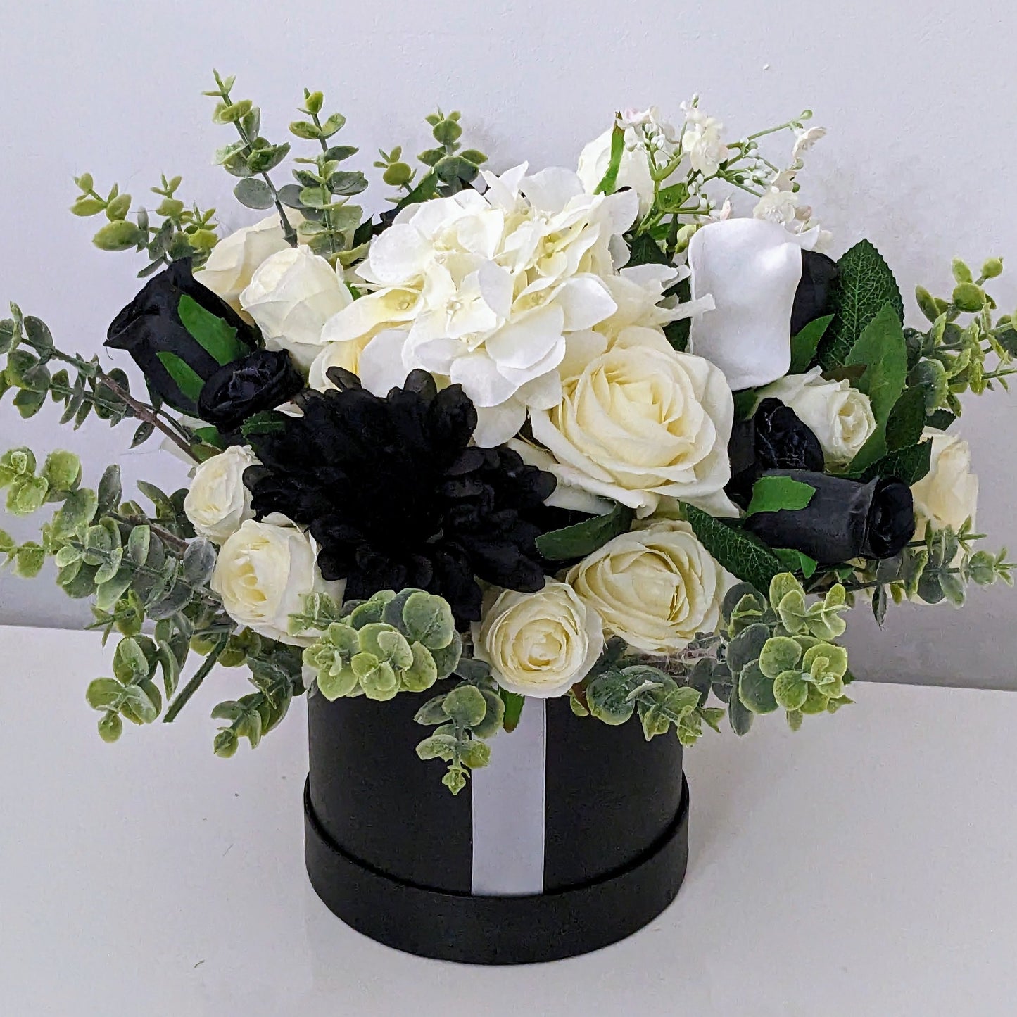 Black & Cream Stunning Silk Flowers Hat Box