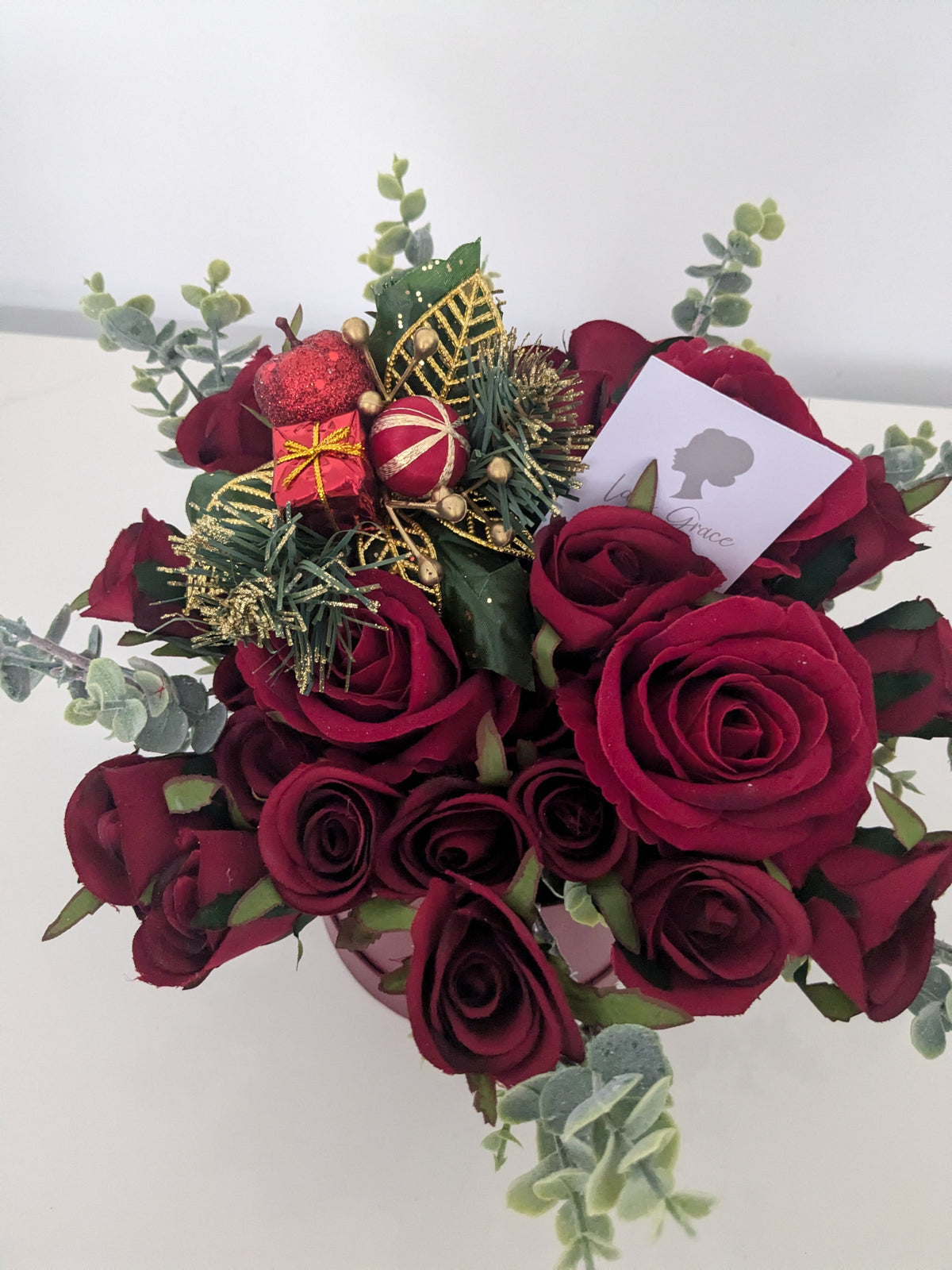 Christmas Red Stunning Silk Flowers Hat Box