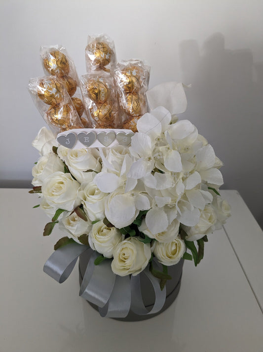 Personalised White Lindt Lindor Silver & Cream Stunning Silk Roses Hat Box