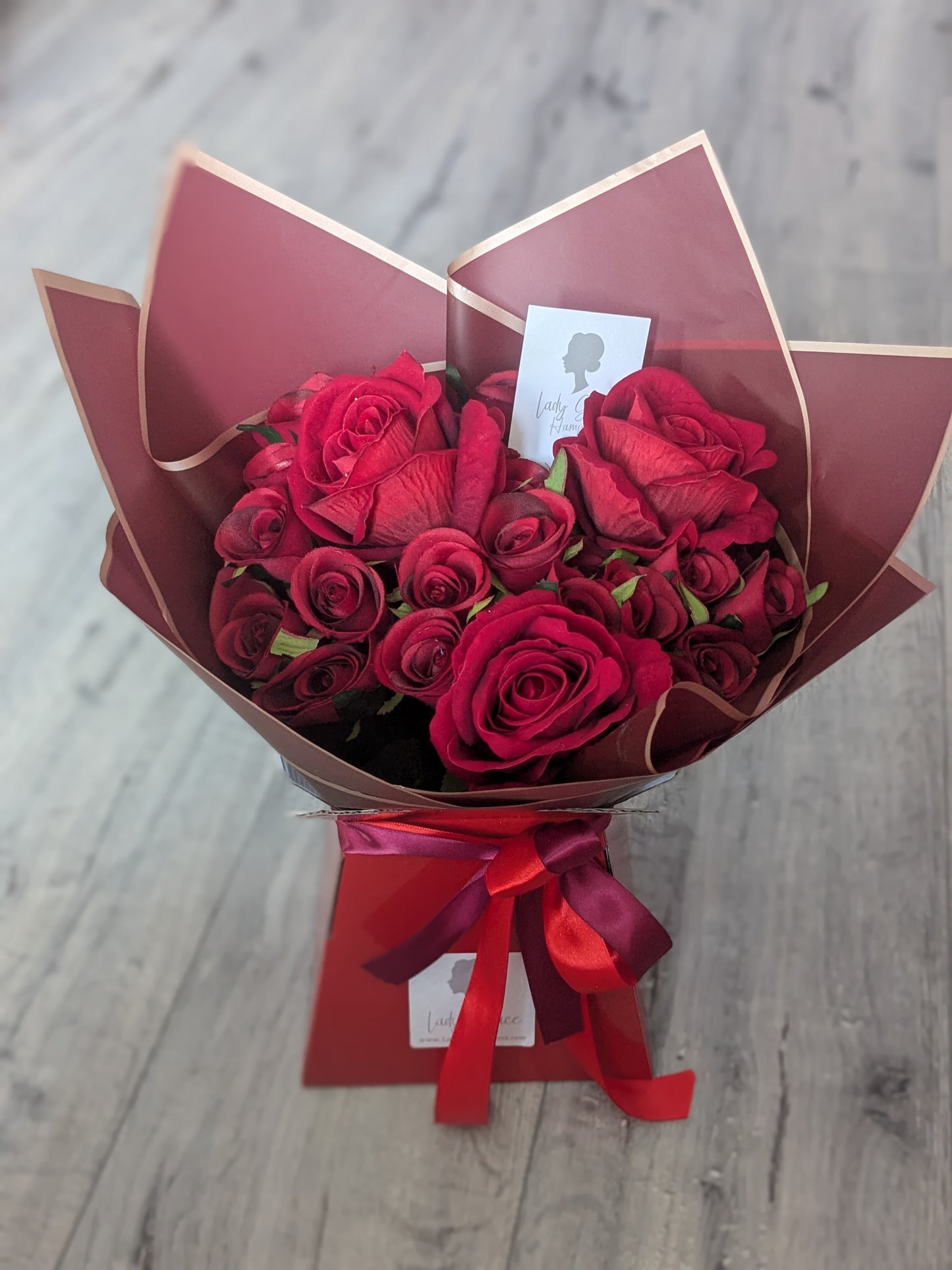 Red Stunning Handtied Bouquet