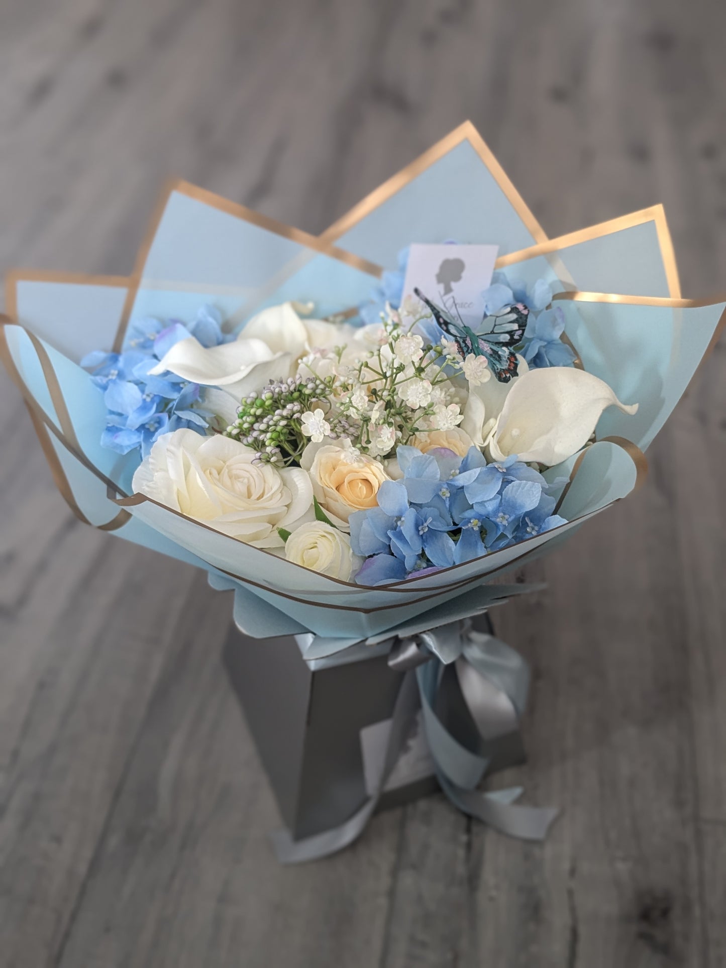 Blue Stunning Handtied Bouquet