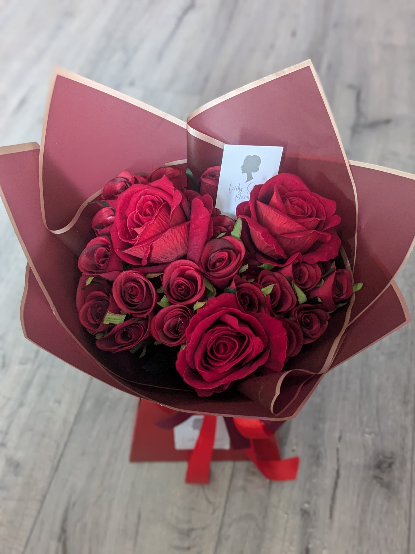 Red Stunning Handtied Bouquet